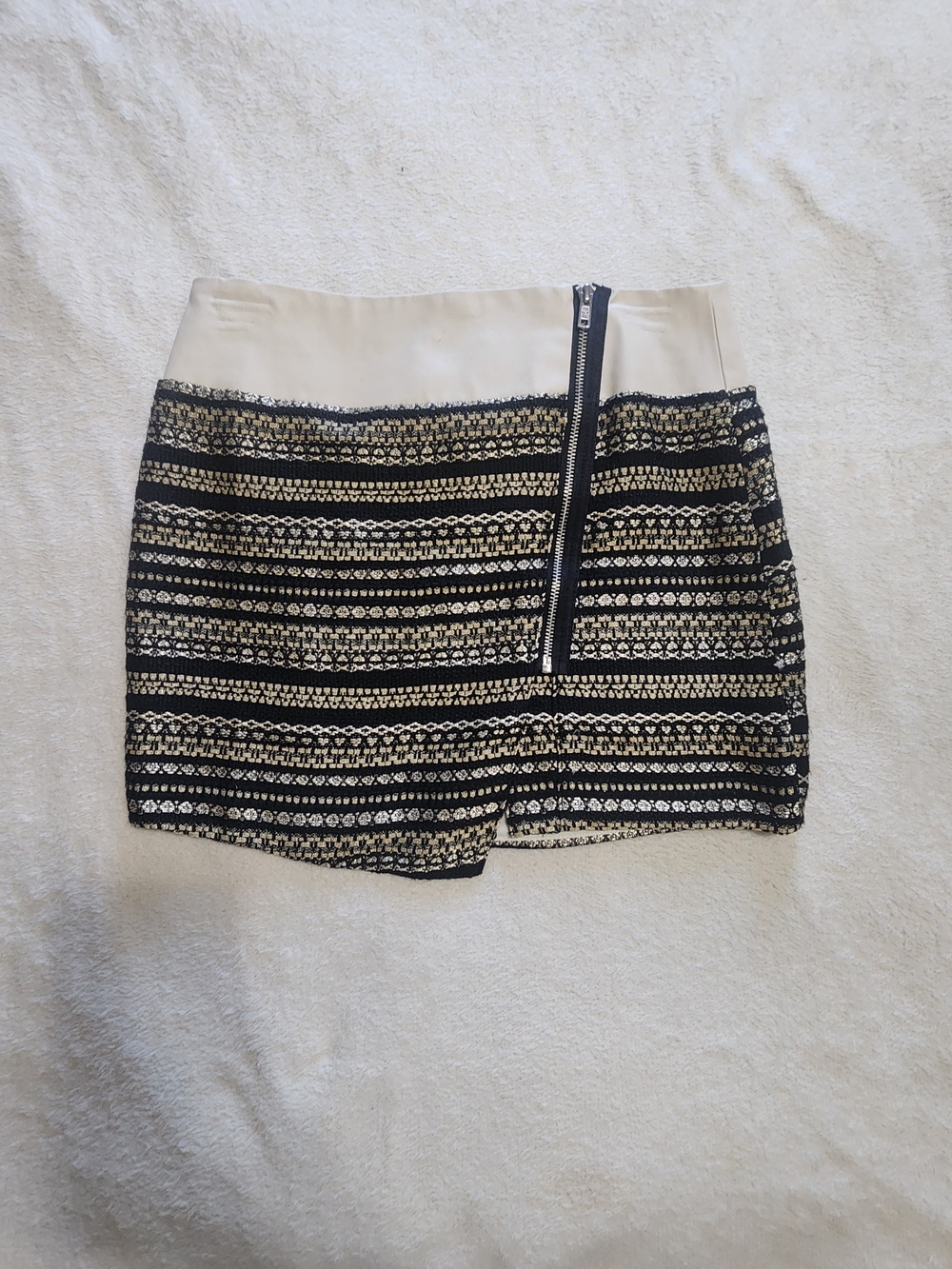 Jealous Tomato NWT S Mini Skirt Night Out Gold Silver
